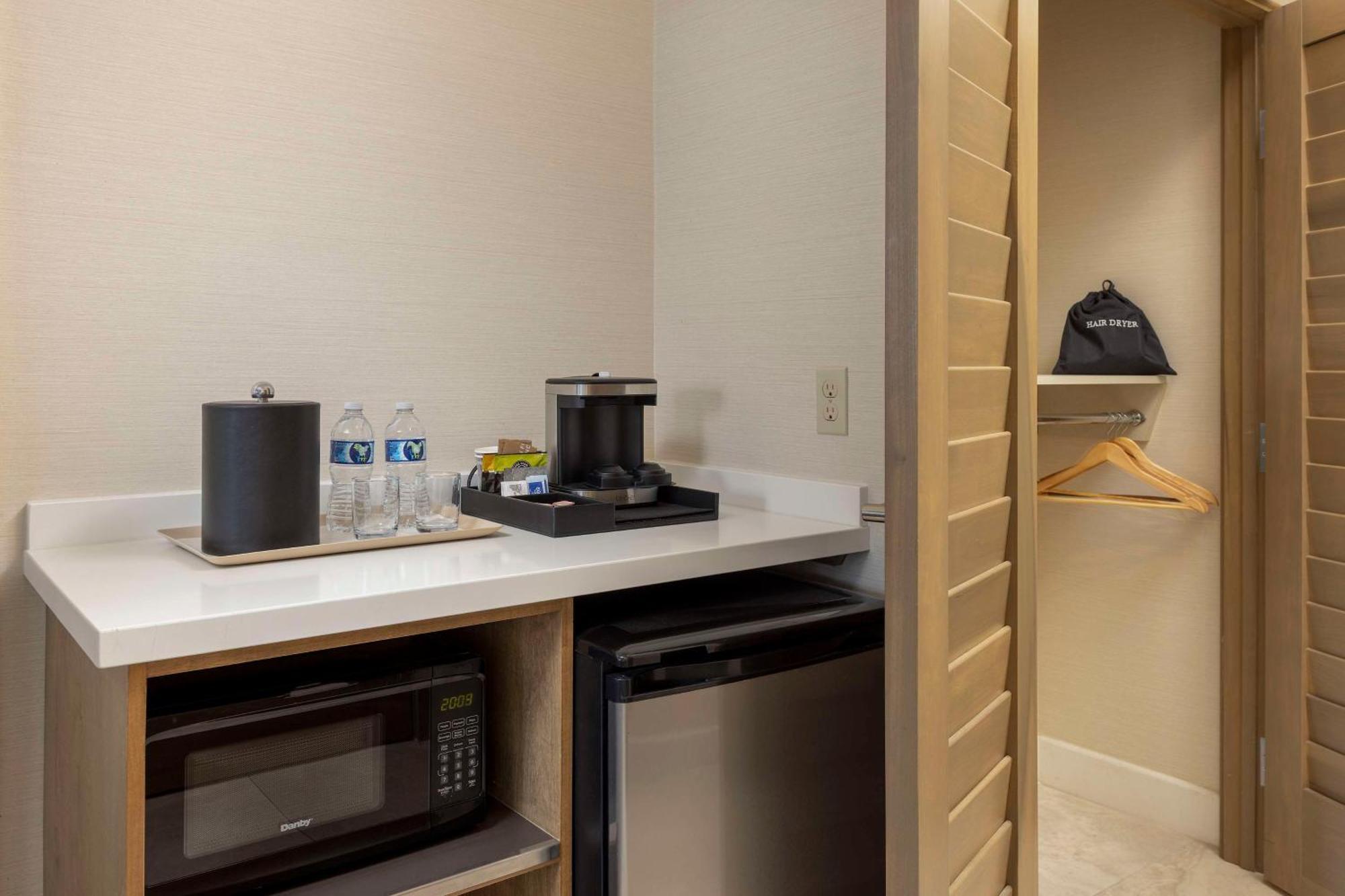 Doubletree By Hilton San Diego Bayside Zewnętrze zdjęcie